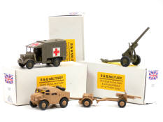 B & B MILITARY (GB) (3)