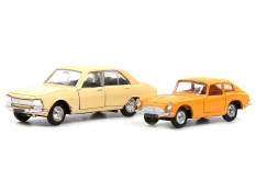 DINKY TOYS (FRANCE) (2)