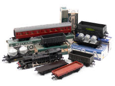 HORNBY 'HO' (9)