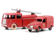 DINKY TOYS (FRANCE) (2)