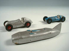 DINKY TOYS (3)