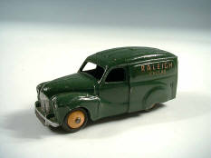 DINKY TOYS GB (1)