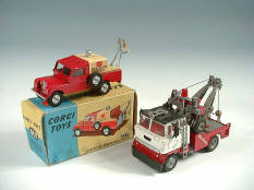 CORGI TOYS (2)