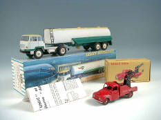 DINKY TOYS (FRANCE) (2)