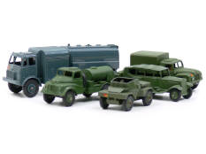 DINKY TOYS (GB) (5)