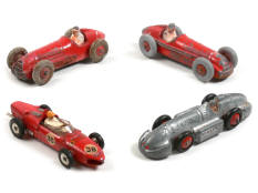 DINKY TOYS (GB) (4)