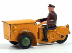 DINKY TOYS (FRANCE) (1)