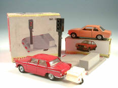 DINKY TOYS (FRANCE) (3)