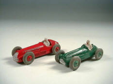 DINKY TOYS GB (2)