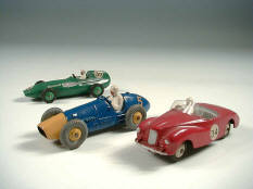 DINKY TOYS (GB) (3)