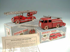 DINKY TOYS (FRANCE) (2)