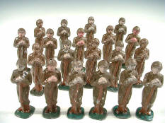 FIGURINES en plomb creux (1)