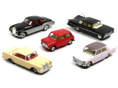 CORGI TOYS (GB) (5)