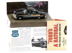 WHITE ROSE COLLECTIBLES (USA) (1)