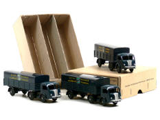 DINKY TOYS (FRANCE) (4)