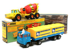 CORGI TOYS (GB) (2)