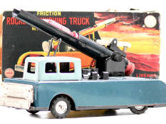 LINE MAR TOYS (JAPON) (1)