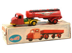 CRESCENT TOY (GB) (1)