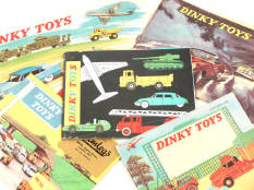 DINKY TOYS (GB) (5)