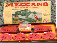 MECCANO (1)