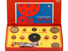 MECCANO (1)