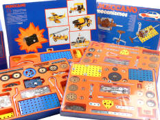 MECCANO (5)