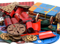 MECCANO (1)