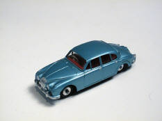 DINKY TOYS GB (1)