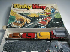 DINKY TOYS GB (1)