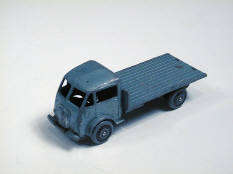 DINKY TOYS FRANCE (1)
