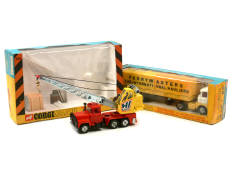 CORGI TOYS (GB) (2)