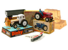 DINKY TOYS (GB) (4)
