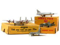 DINKY TOYS (GB) (4)