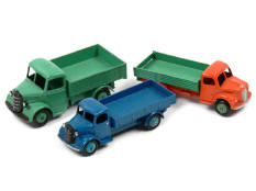 DINKY TOYS (GB) (3)