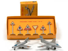 DINKY TOYS (FRANCE) (3)