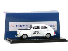 FIRST RESPONSE REPLICAS (USA) (1)