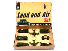 TOOTSIETOY (USA) (1)