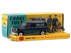 CORGI TOYS (GB) (1)
