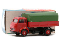C.I.J. (FRANCE) (1)