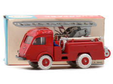 C.I.J. (FRANCE) (1)