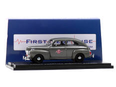 FIRST RESPONSE REPLICAS (USA) (1)