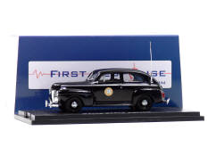 FIRST RESPONSE REPLICAS (USA) (1)