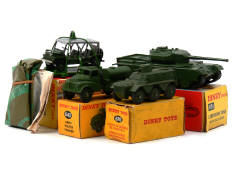 DINKY TOYS (GB) (4)