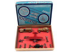 TOOTSIETOY (USA) (1)