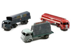 DINKY TOYS (FRANCE) (3)