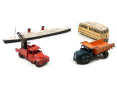 DINKY TOYS (FRANCE) (4)