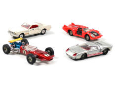 DINKY TOYS (GB) (4)