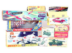DINKY TOYS (GB) (9)