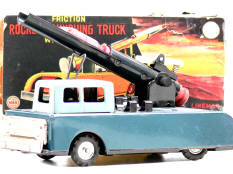 LINE MAR TOYS (JAPON) (1)