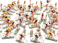 STARLUX (FRANCE) (54)